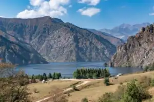 Только своей компанией к озеру Сары-Челек на внедорожнике: из Оша в Арстанбап