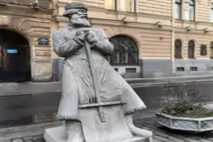 Деньги в большом городе - 4