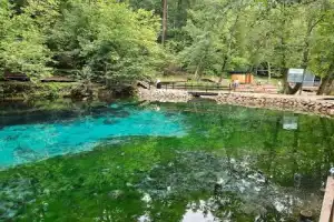 Путешествие-впечатление к Голубым озёрам Путешествие-впечатление к Голубым озёрам