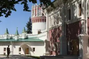 Новодевичий монастырь, или тайны русских царевен