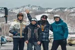 Новогодняя тусовка на 3 горнолыжных курортах Урала с праздничным банкетом и жаркой баней - 7