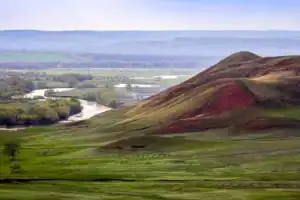 Мозаика впечатлений: Гумеровское ущелье, гора Бужатау, шиханы и Стерлитамак Мозаика впечатлений: Гумеровское ущелье, гора Бужатау, шиханы и Стерлитамак