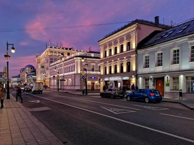 Квартал красных фонарей Москвы (18+)