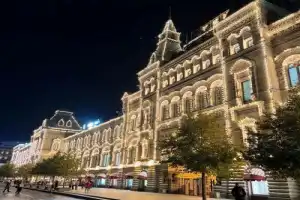 По барам исторического Китай-города (18+)