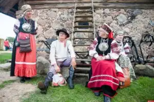 Семейная экскурсия «Средневековые крепости и современные страусы» - 2