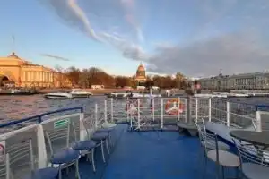 По Неве к Финскому заливу — на двухпалубном теплоходе - 5