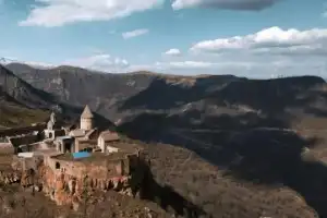 Из Еревана в Татев, где небо встречает историю - 11