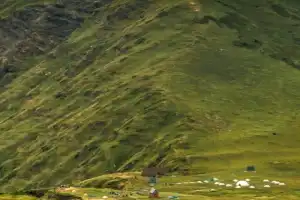 Поход на пик Бзерпи и закат в горах - 11