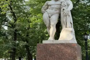 Золотой треугольник Петербурга: идеальное знакомство с городом - 13