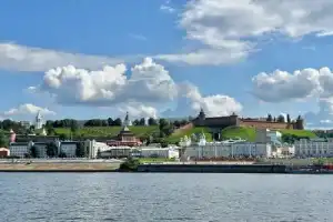 По удивительному Нижнему Новгороду на автомобиле и пешком