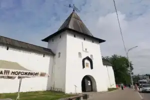 Первое знакомство с Псковским кремлём - 2