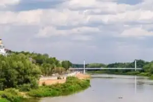 Прогулка по набережной реки Урал — между Европой и Азией - 8