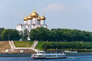 По Ярославлю на электромобиле - 7