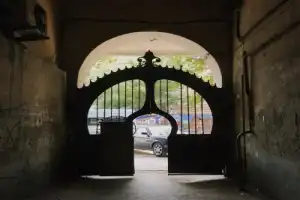 Белый город Астрахани: авторская прогулка