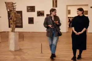 Галерея Тейт Модерн в компании искусствоведа - 12
