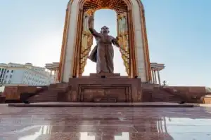 По Душанбе на автомобиле — парки, дворцы, колорит - 12