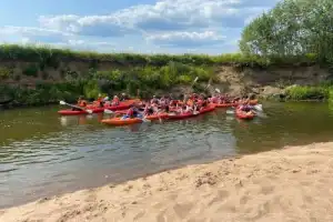 Выходные-перезагрузка на реке Шерне: сплав на байдарках (всё включено)