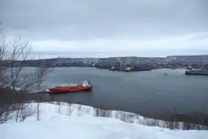 Мурманск: взгляд с другой стороны залива - 11