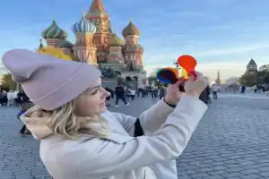 Cемейная экскурсия-квест по Красной площади «Город мастеров» Cемейная экскурсия-квест по Красной площади «Город мастеров»