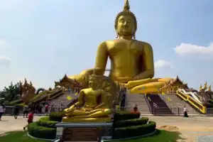 Реальный Таиланд: экскурсия по местам поклонения и силы — из Бангкока - 3