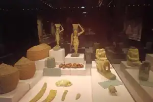 Музей древностей в Хургаде и прогулка - 14