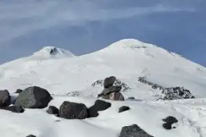 Эльбрус + озеро Гижгит + Поляна Нарзанов из Пятигорска Эльбрус + озеро Гижгит + Поляна Нарзанов из Пятигорска