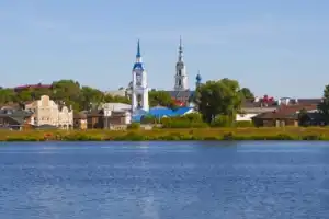 Кинешма — город на Волге