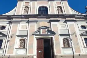 Замки Мир и Несвиж: история 5 столетий за 5 часов (на вашем авто) - 2