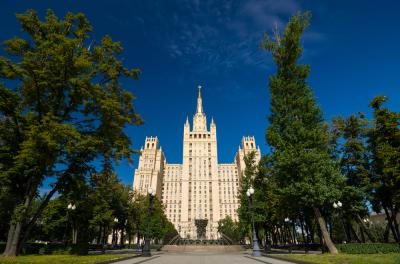 Сталинские высотки. 7 легенд послевоенной Москвы - 5