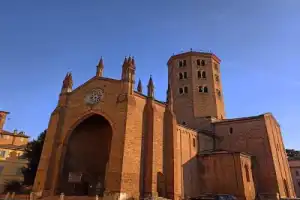 В поисках Рафаэля, или Один день в Пьяченце В поисках Рафаэля, или Один день в Пьяченце