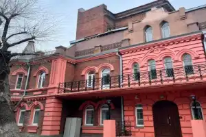 Вдоль по Пушкинской — во Владивостоке Вдоль по Пушкинской — во Владивостоке