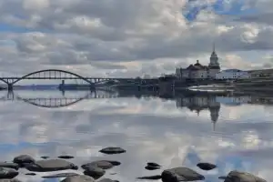 Смотри на Рыбинск - 2