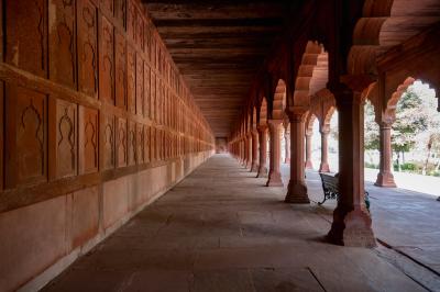 Экскурсия в Тадж-Махал и лодочная прогулка вдоль его стен - 4