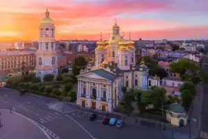 Петербург с высоты + парадные и дворы-колодцы Петербург с высоты + парадные и дворы-колодцы