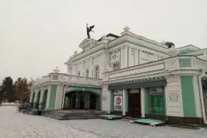 Омск и тайнопись веков: визуальное путешествие с нейросетью - 14