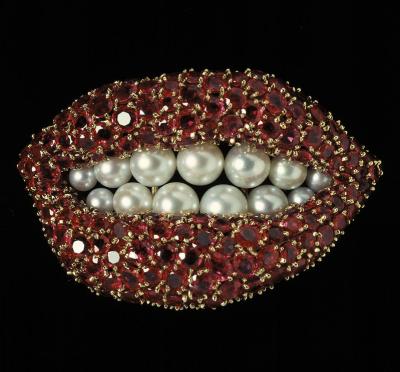 «Мир сюрреализма — это Я!» «Мир сюрреализма — это Я!»