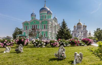 Из Нижнего Новгорода — в Арзамас и Дивеево Из Нижнего Новгорода — в Арзамас и Дивеево