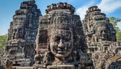 Наследие Кхмерской империи с историком и пляжный отдых на Ко Чанге Наследие Кхмерской империи с историком и пляжный отдых на Ко Чанге