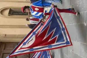 Сиена — город скачек, банкиров, студентов и паломников - 9