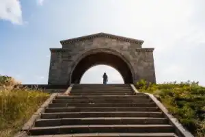 Из Еревана — к Хору Вирап, Гарни, Гегарду и Симфонии камней - 5