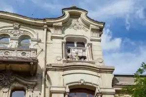 Левый берег Тбилиси в стиле модерн - 8