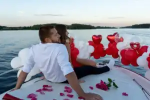 Свидание на яхте на закате по Москве - 6