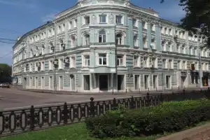 Богемная Москва: увлекательная прогулка по Патриаршим - 10