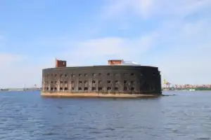 Форты Кронштадта на теплоходе - 14