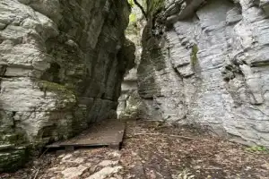 Необыкновенные окрестности Красной Поляны: дольмены, каньоны, водопады - 21