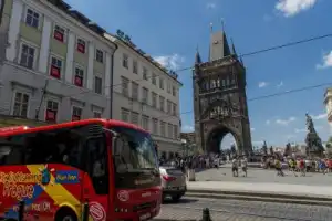 Вся Прага: круиз по Влтаве, автобус Hop-on Hop-off и прогулка с аудиогидом - 2