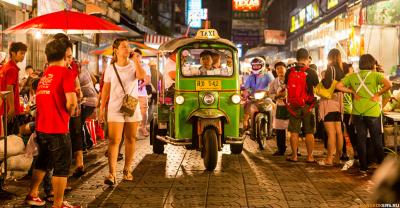 Вечерний Бангкок на тук-туке!