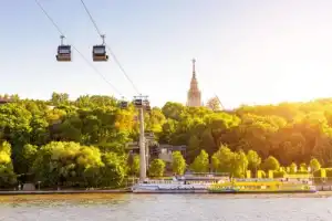 От Воробьёвых гор до причала «Китай-город» — на теплоходе «Флагман» с аудиоэкскурсией