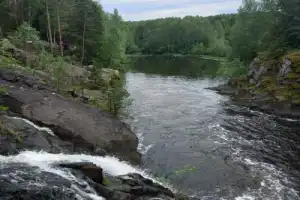 Палеовулкан Гирвас и водопад Кивач — два чуда Карелии (на вашем авто) - 25