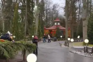 Из Бреста — в поместье Деда Мороза круглый год - 7